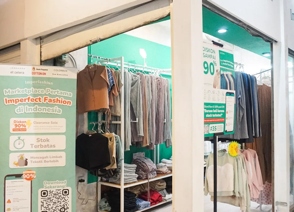 Imperfashion - Santa Market Imperfashion - Santa Market